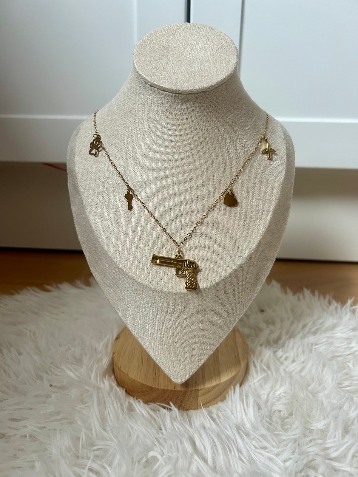 Collier inspiré de Captive